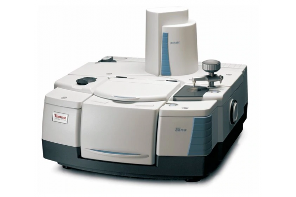 espectrometro-infravermelho-transformada-fourier-thermofisher-nicolet-is50